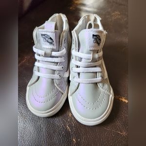 VANS Off the Wall Classic Sk8 Hi Sneaker Iridescent Toddler Size 6